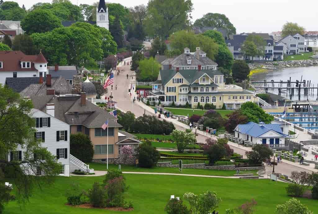 Best Places to Visit in September USA, Mackinac Island